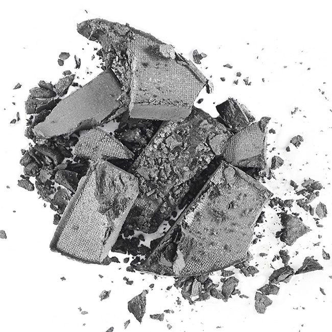 Lily Lolo Pressed Eye Shadow - Image 6